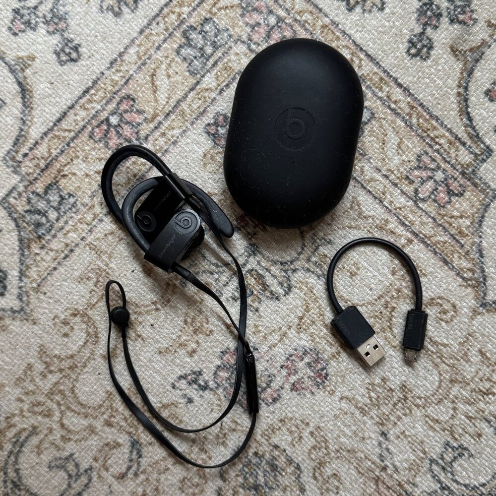 Beats by Dr. Dre Powerbeats Wireless In-Ear Headphones (Black)